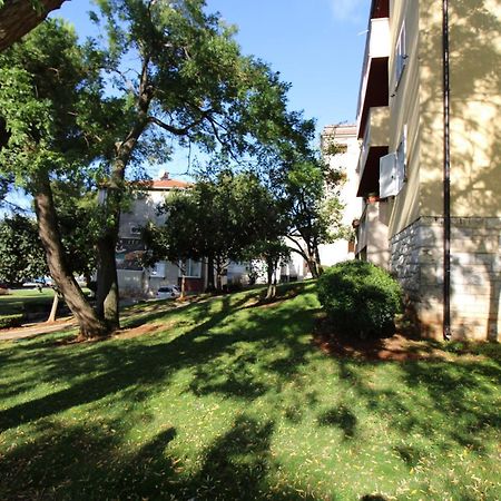 Apartment Agata In City Center Poreč Quarto foto